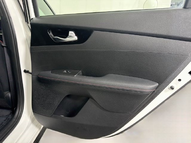 Used 2022 Kia Forte GT w/ GT Technology Package FWD image 27