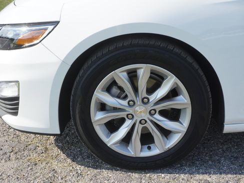 Used 2024 Chevrolet Malibu LT image 6