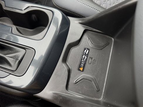 Used 2019 Chevrolet Colorado Z71 image 27