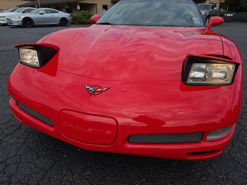 Used 2001 Chevrolet Corvette Z06 w/ Memory Pkg RWD image 36
