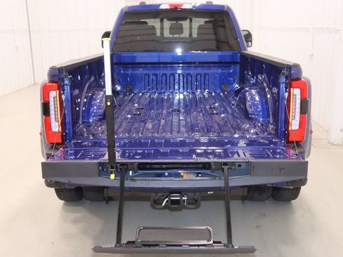 New 2026 Ford F450 Platinum w/ FX4 Off-Road Package AWD/4WD image 33