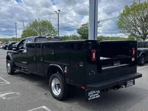 New 2025 Ford F450 XLT w/ XLT Value Package image 1