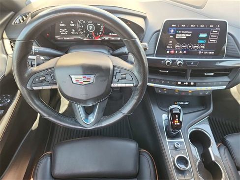 Used 2021 Cadillac CT4 V w/ Technology Package image 11
