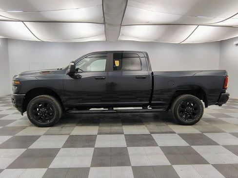 Used 2025 RAM 2500 Big Horn AWD/4WD image 5