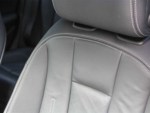 Used 2022 Audi A4 2.0T Premium Plus image 25