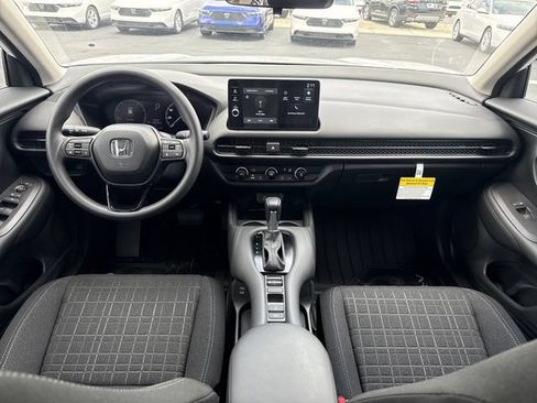 New 2027 Honda HR-V LX image 18