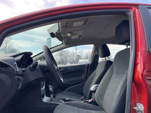 Used 2018 Ford Fiesta SE image 10