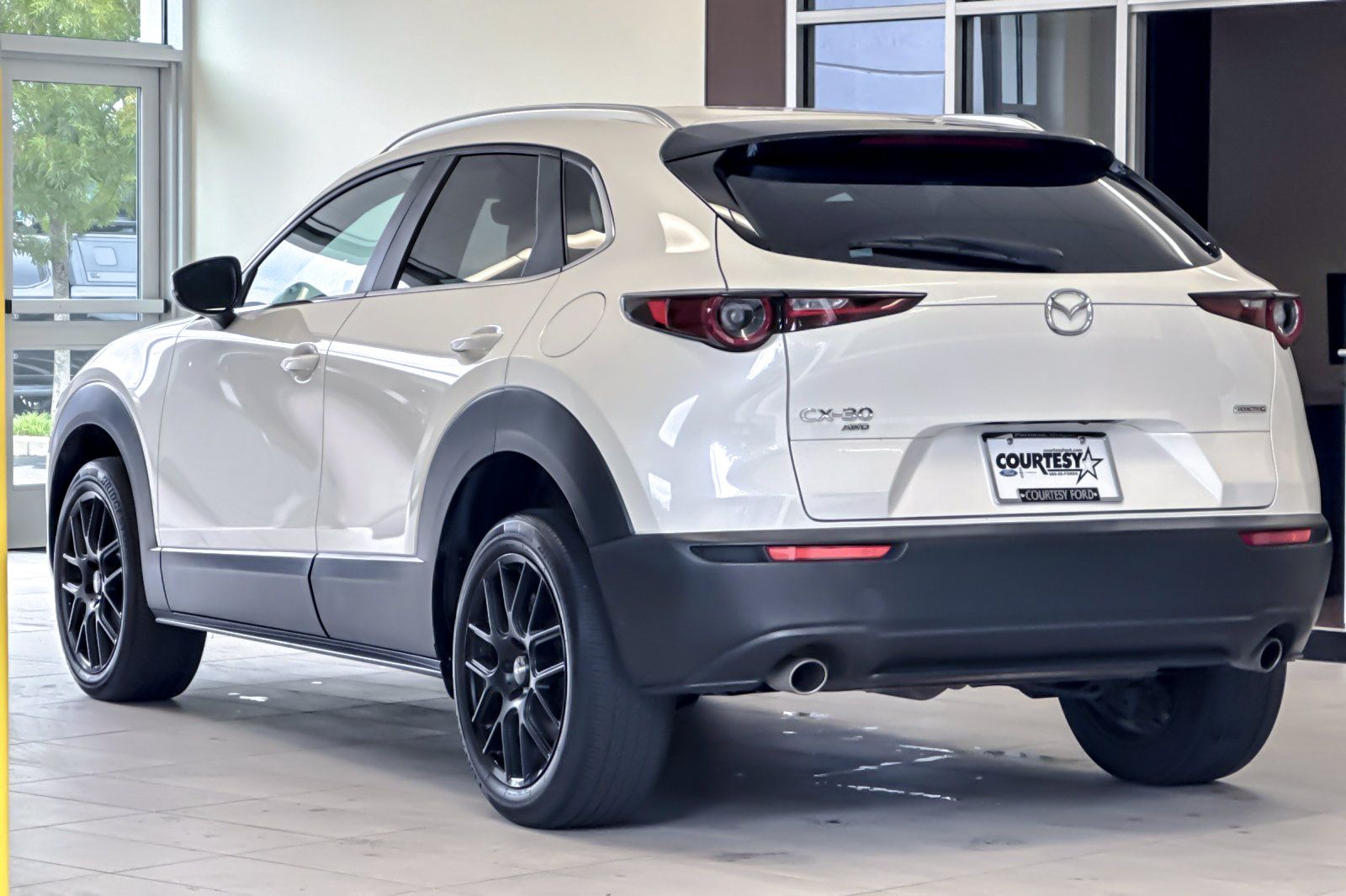Used 2023 MAZDA CX-30 AWD 2.5 S w/ Preferred Package image 6