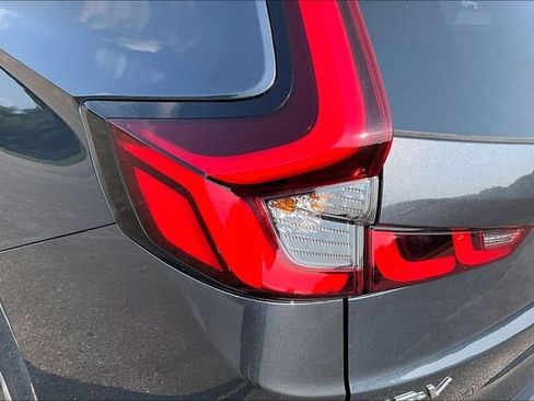 Used 2023 Honda CR-V Sport image 22