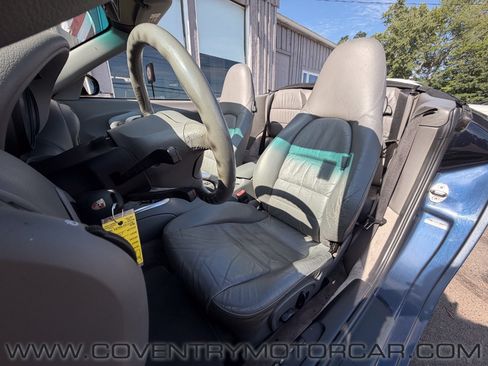 Used 2004 Porsche 911 Carrera RWD image 27