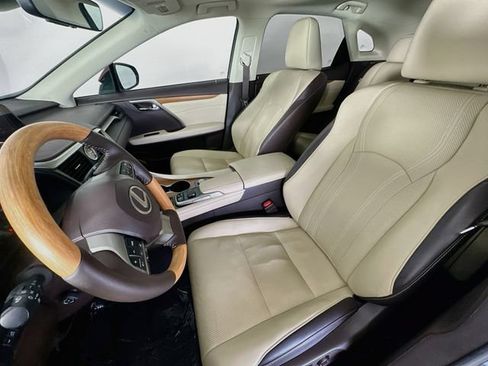 Used 2018 Lexus RX 350 FWD w/ Premium Package image 19