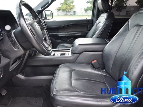 Used 2019 Ford Expedition Limited w/ Equipment Group 302A RWD image 10