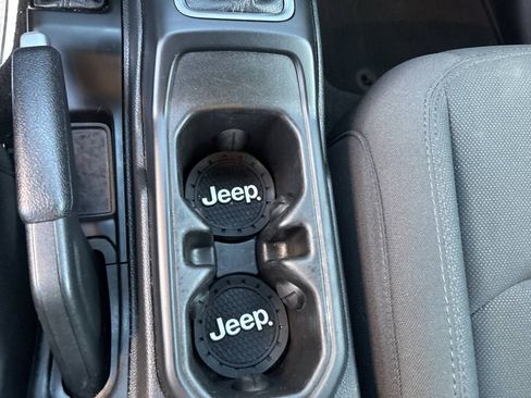 Used 2023 Jeep Wrangler Unlimited w/ 8.4" Radio Group AWD/4WD image 33