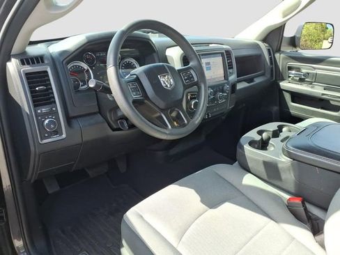 Used 2022 RAM 1500 Express w/ Express Value Package AWD/4WD image 12