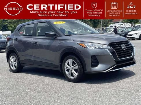 Certified 2025 Nissan Kicks Play S FWD image 1