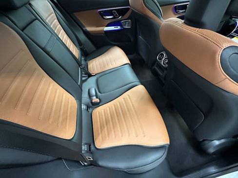 New 2026 Mercedes-Benz GLC 43 AMG GLC 43 AMG image 18