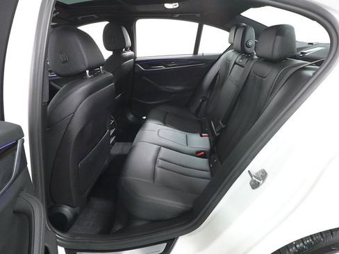 Used 2019 BMW 530i xDrive w/ Convenience Package AWD/4WD image 27