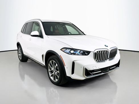 New 2026 BMW X5 xDrive40i w/ Executive Package AWD/4WD image 3
