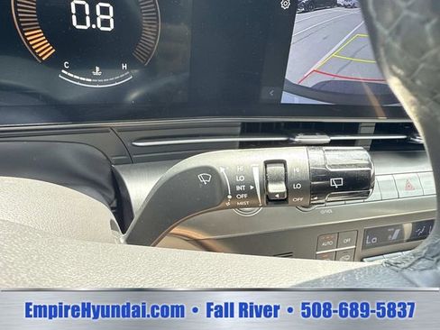 Used 2024 Hyundai Kona SEL AWD/4WD image 29