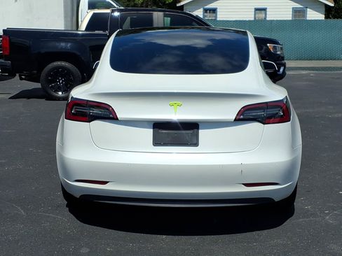Used 2021 Tesla Model 3 Long Range AWD/4WD image 4