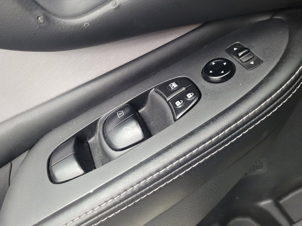 Used 2022 Nissan Murano SV AWD/4WD image 27