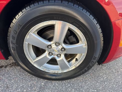 Used 2013 Chevrolet Cruze LT w/ All-Star Edition image 12