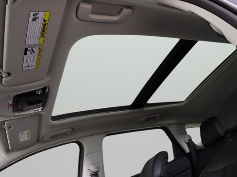 New 2026 Kia Sportage SX FWD image 47