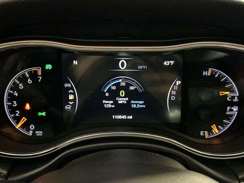 Used 2017 Jeep Grand Cherokee Trailhawk image 22