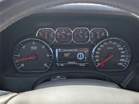 Used 2017 GMC Yukon SLT image 20