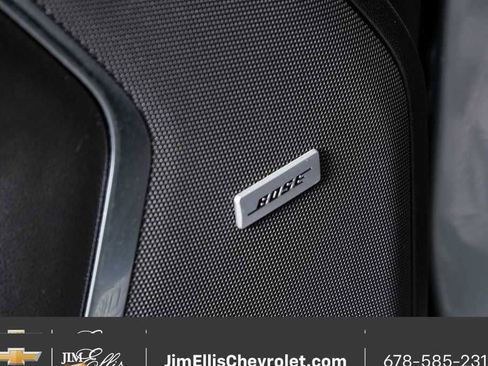 Certified 2024 Chevrolet Suburban LT RWD image 8