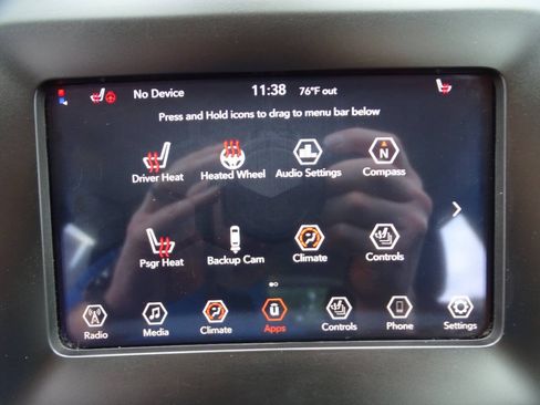 Used 2019 Jeep Cherokee 4WD Latitude w/ Cold Weather Group image 20