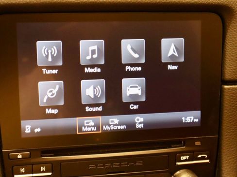 Used 2017 Porsche 718 Boxster RWD image 31