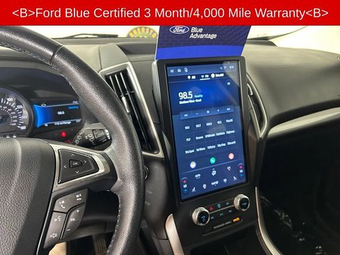Used 2024 Ford Edge SEL AWD/4WD image 3