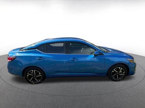 Used 2025 Nissan Sentra SV FWD image 15