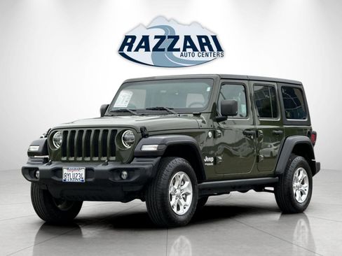 Used 2021 Jeep Wrangler Unlimited Islander image 7