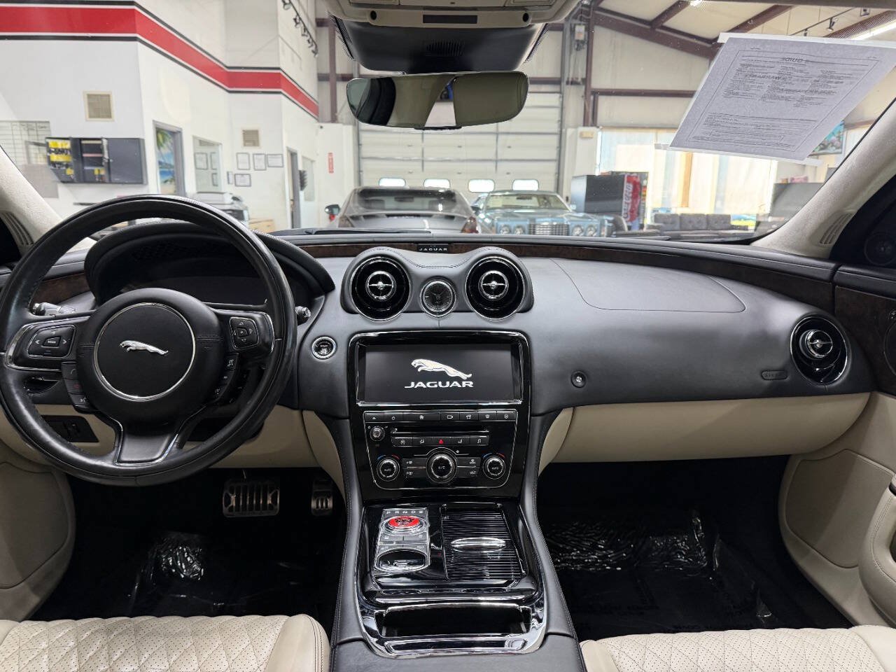 Used 2019 Jaguar XJ L Portfolio AWD/4WD image 20