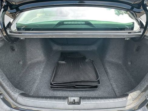 Certified 2018 Honda Accord Touring image 18