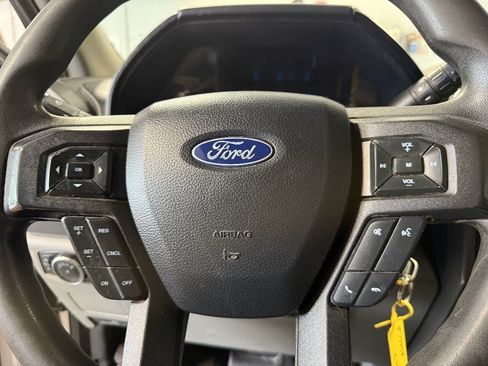 Used 2020 Ford F250 XLT AWD/4WD image 14