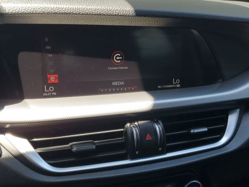 Used 2018 Alfa Romeo Stelvio Sport w/ Quick Order Package 22J Sport image 25