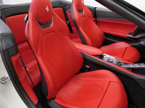 Certified 2022 Ferrari Portofino M RWD image 17