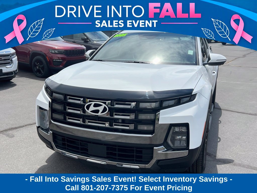 Used 2025 Hyundai Santa Cruz Limited AWD/4WD image 2