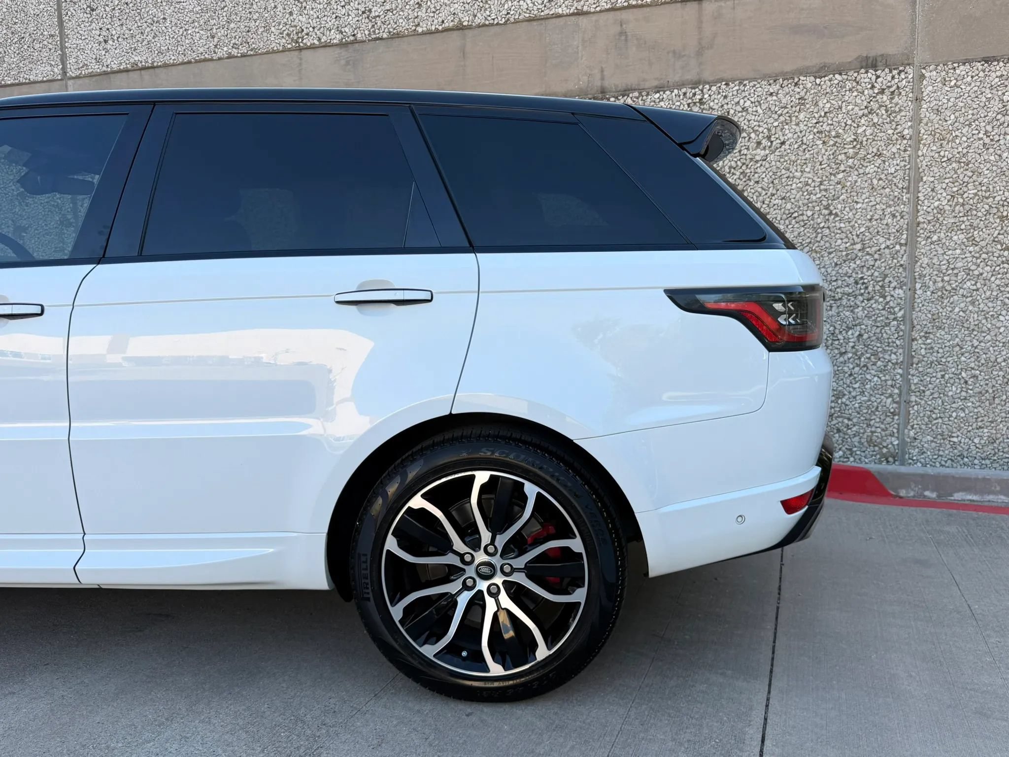 Used 2019 Land Rover Range Rover Sport Autobiography AWD/4WD image 18