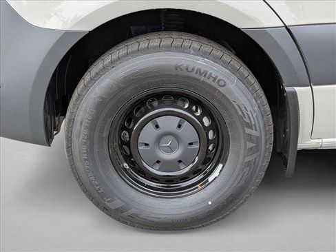 New 2026 Mercedes-Benz Sprinter 2500 image 10