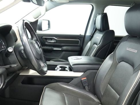 Used 2022 RAM 1500 Laramie AWD/4WD image 32