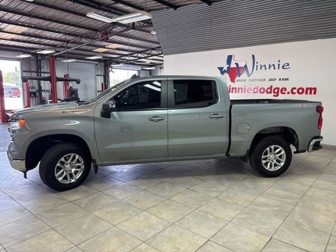 Used 2025 Chevrolet Silverado 1500 LT image 9
