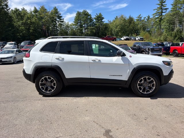 Used 2020 Jeep Cherokee Trailhawk AWD/4WD image 3