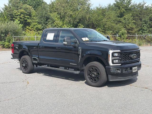 Certified 2025 Ford F350 Lariat w/ Lariat Ultimate Package AWD/4WD image 1