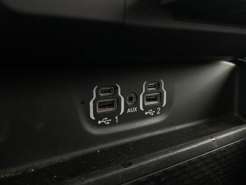 Used 2024 RAM 1500 Laramie image 19