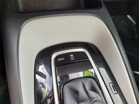 Used 2021 Toyota Corolla SE image 25
