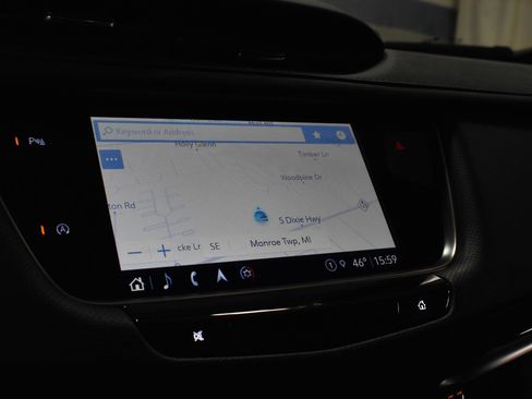 Used 2024 Cadillac XT5 Premium Luxury w/ LPO, Floor Liner Package image 18